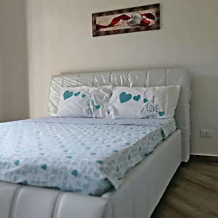 - Isr071023-dyb Apartmán Badesi