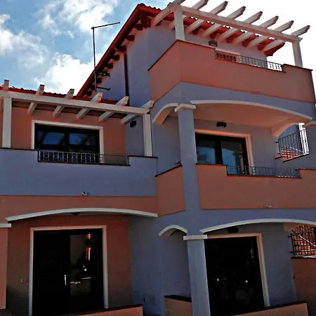 - Isr071023-dyb Apartmán